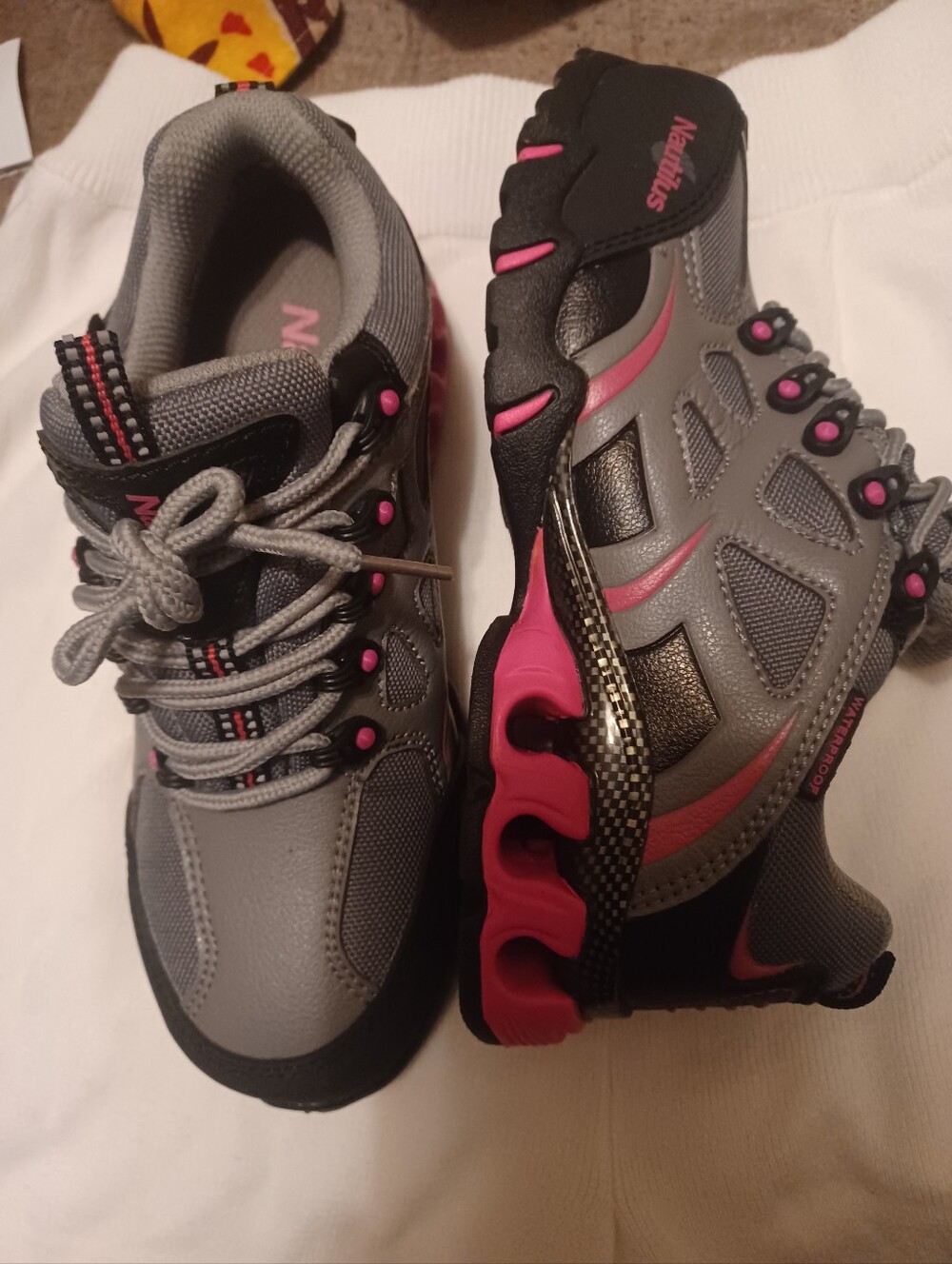 Nautilus  Women  Gray and Pink Sporty Sneakers Nwot
